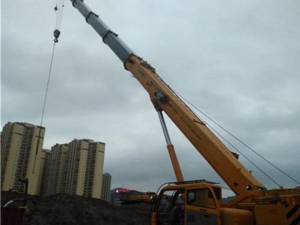 舞钢市吊车租赁电话_吊车出租价格遭受哪些因素危害呢？