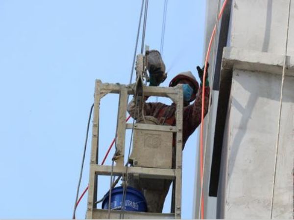 舞钢市吊车出租公司电话_吊车的吊臂无法稳定停靠的原因分析